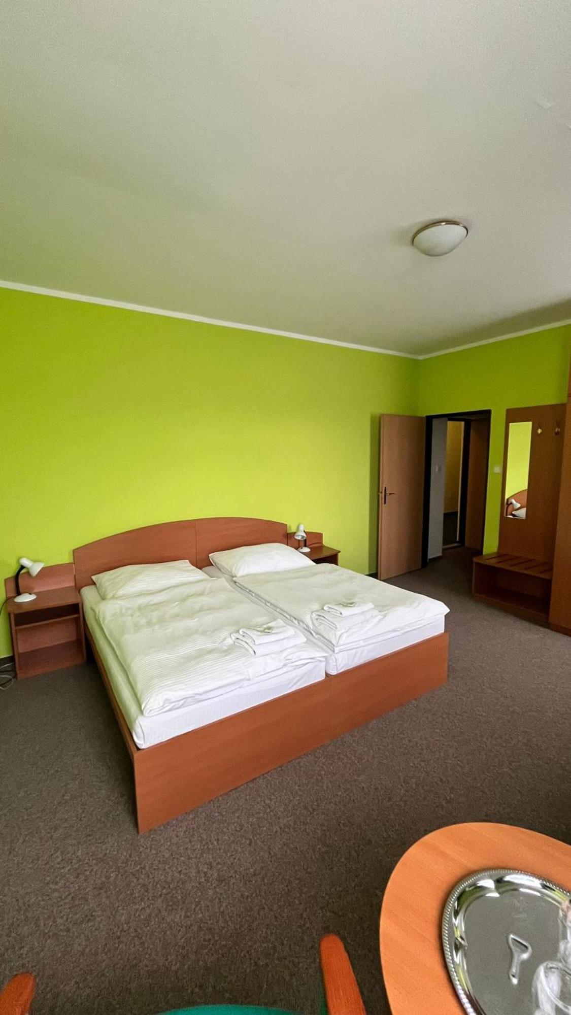 Grandhotel Nový Bor Zewnętrze zdjęcie
