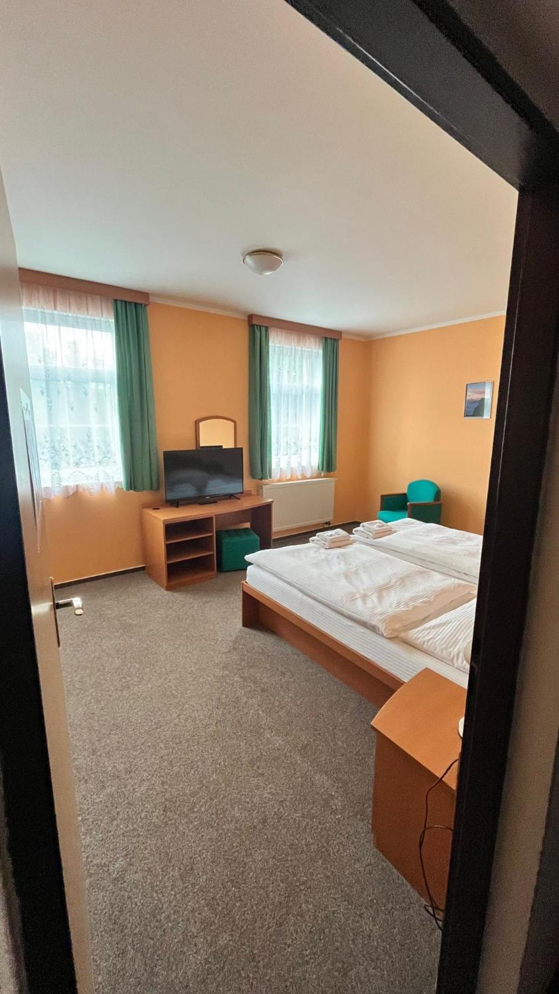 Grandhotel Nový Bor Zewnętrze zdjęcie