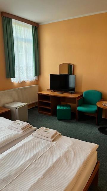 Grandhotel Nový Bor Zewnętrze zdjęcie