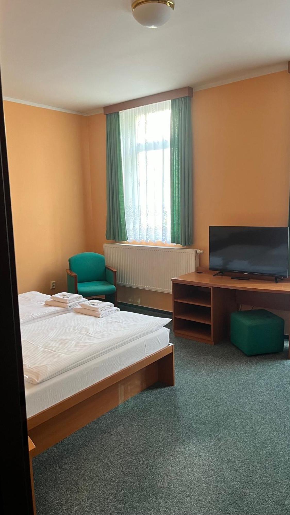 Grandhotel Nový Bor Zewnętrze zdjęcie