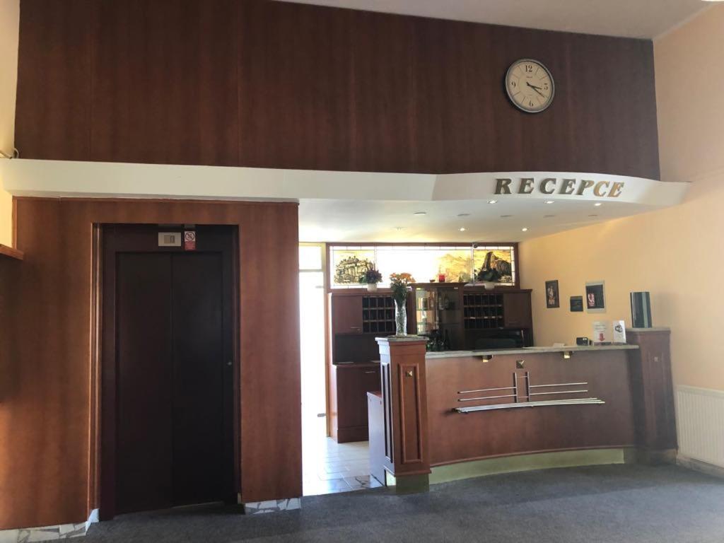 Grandhotel Nový Bor Zewnętrze zdjęcie