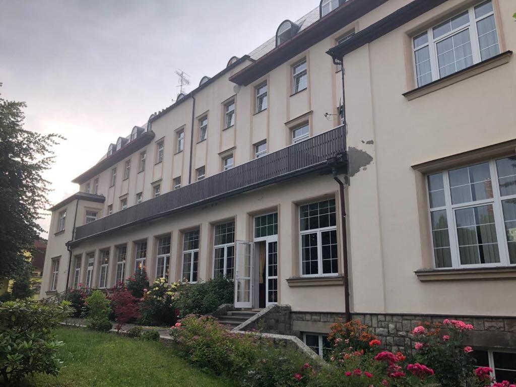 Grandhotel Nový Bor Zewnętrze zdjęcie