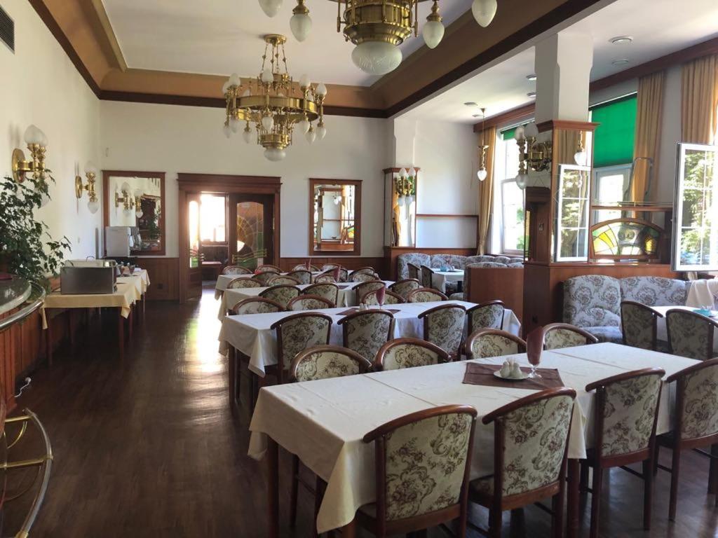 Grandhotel Nový Bor Zewnętrze zdjęcie